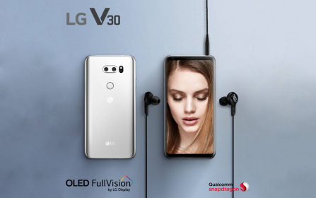 В Украине объявлен старт продаж флагманского смартфона LG V30+