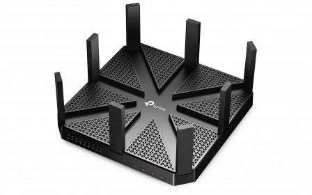 TP-Link выводит на украинский рынок флагманский роутер Archer C5400